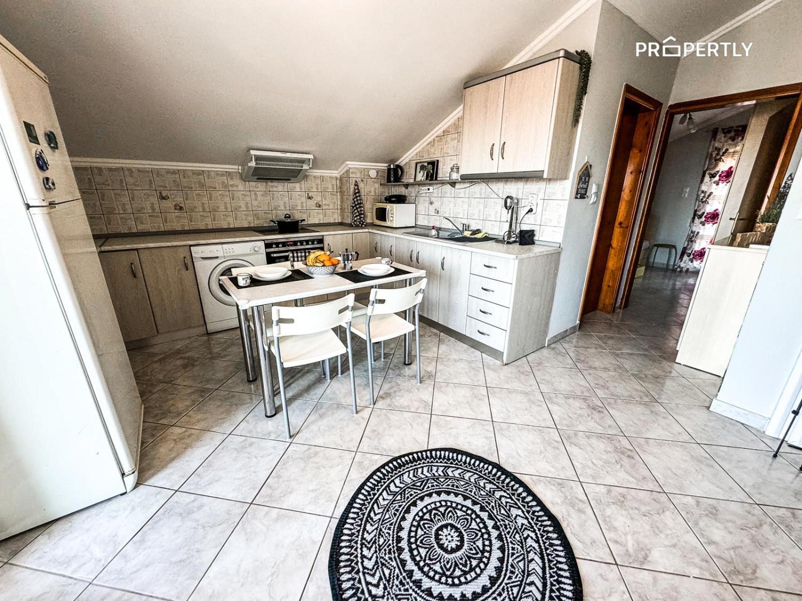 Sofia's Seafront House Apartment *