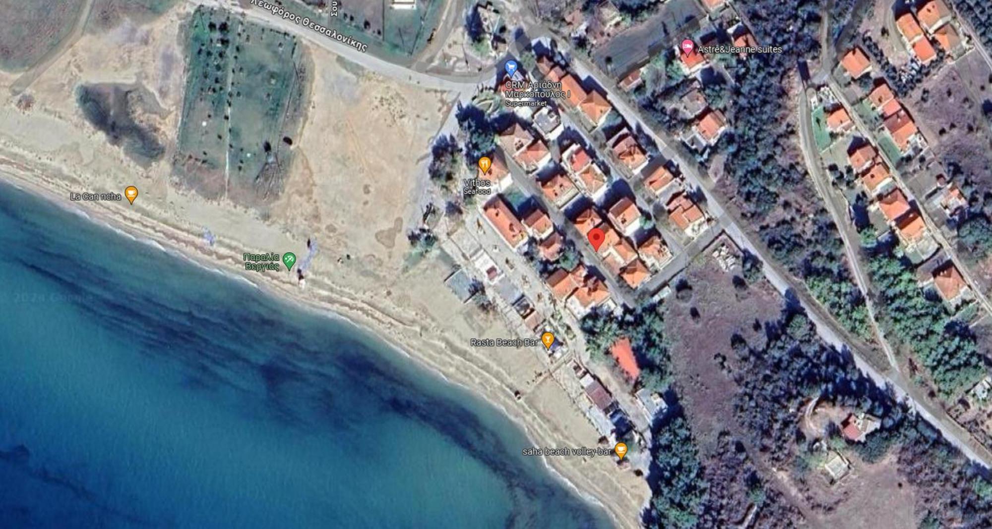 Apartment Sofia's Seafront House *